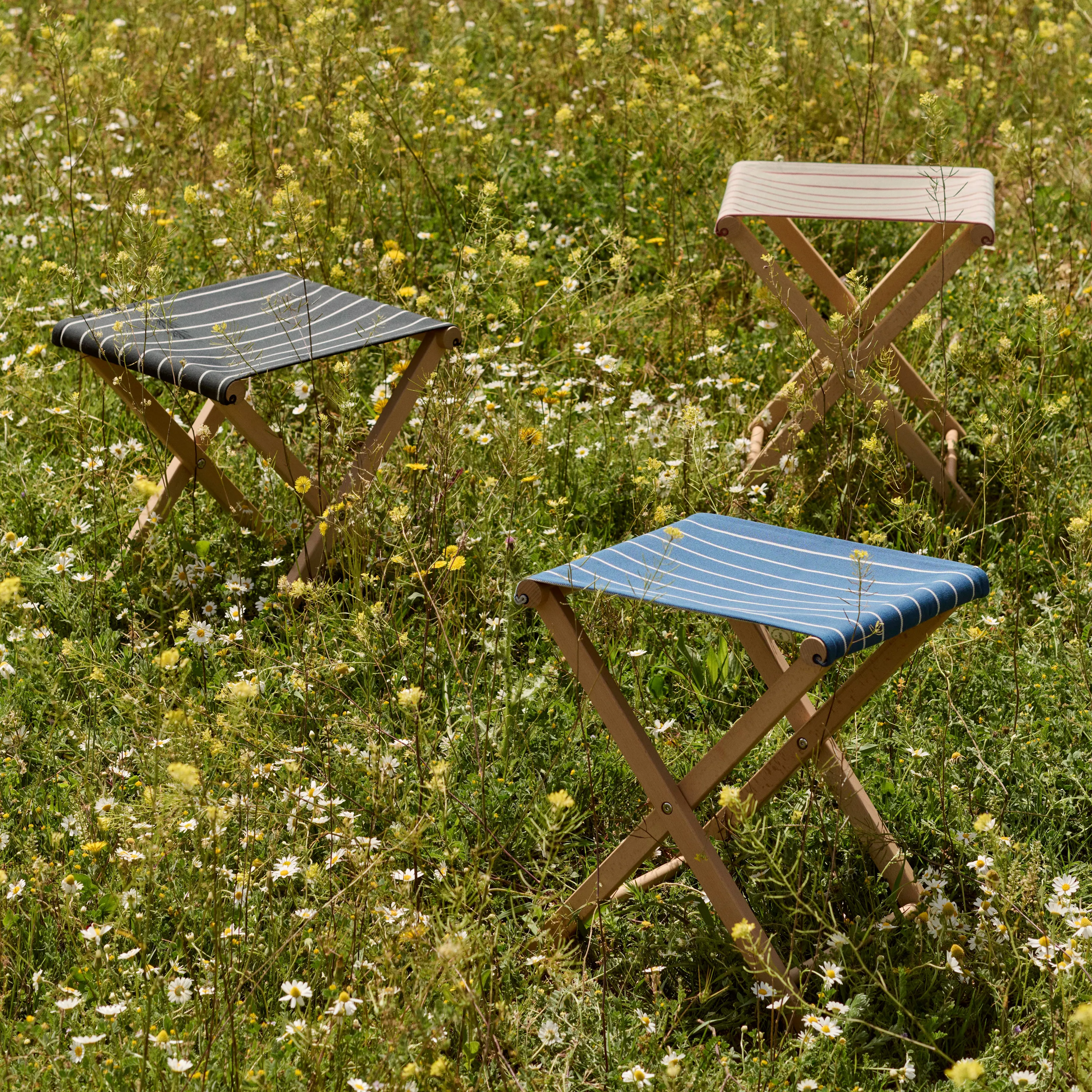 Outdoor Market Folding Stool - 7