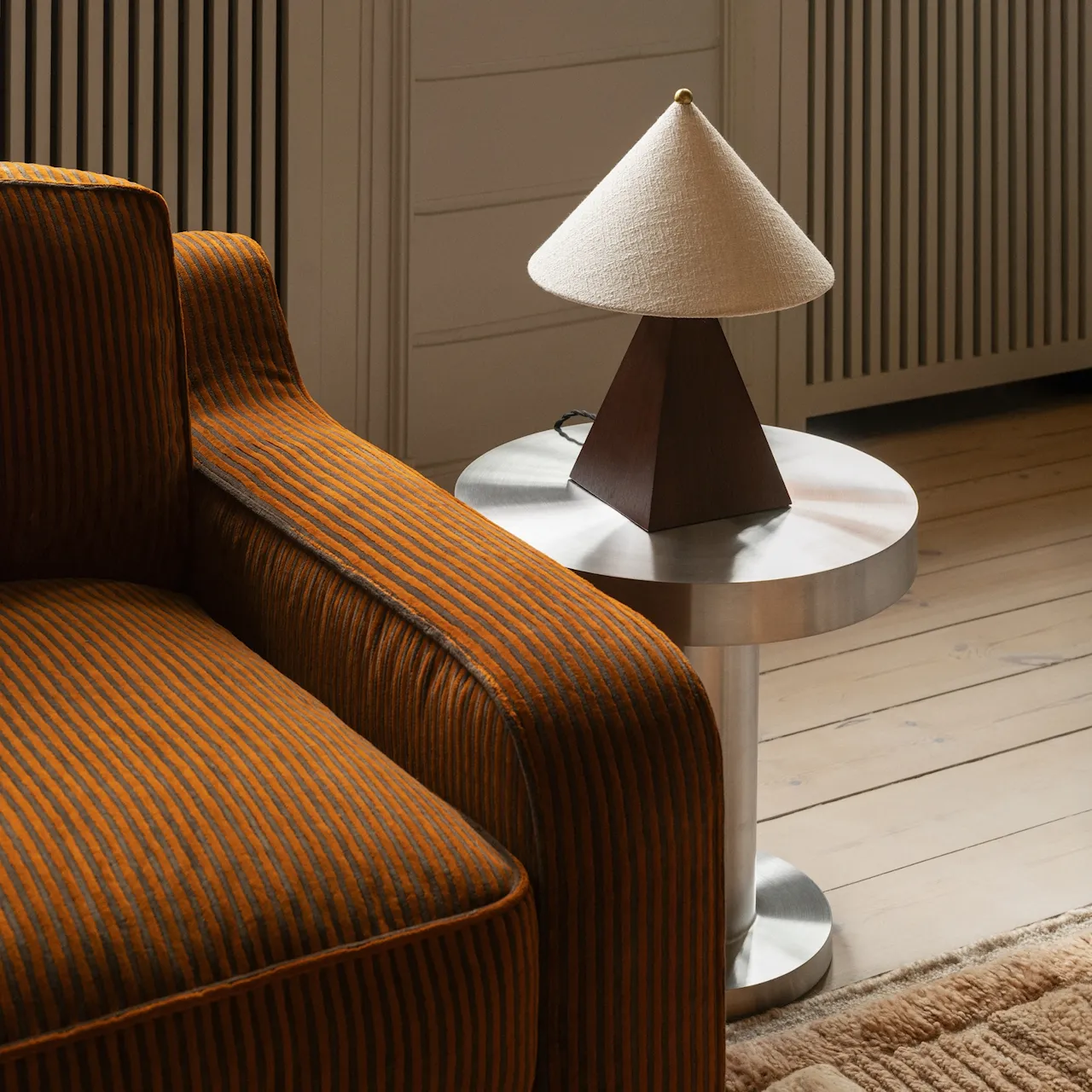 Pyramid bordslampa small