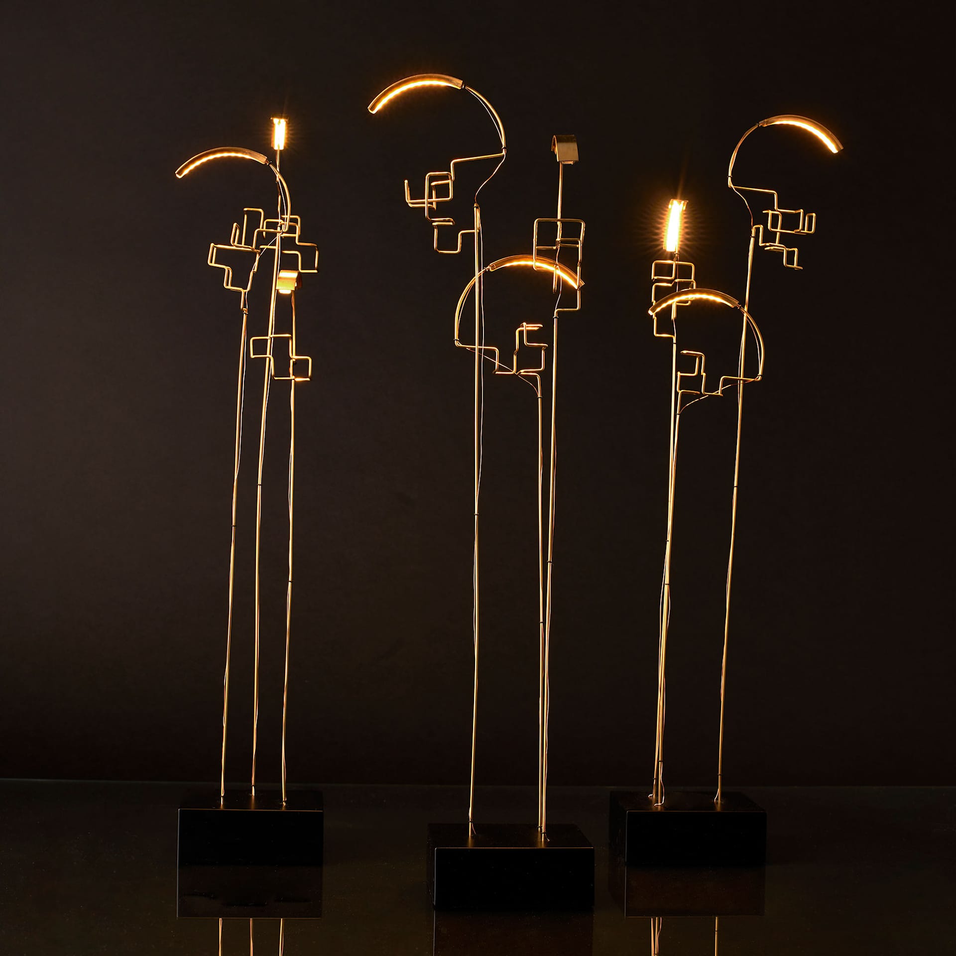 Boucle Table Lamp - DCWéditions - NO GA