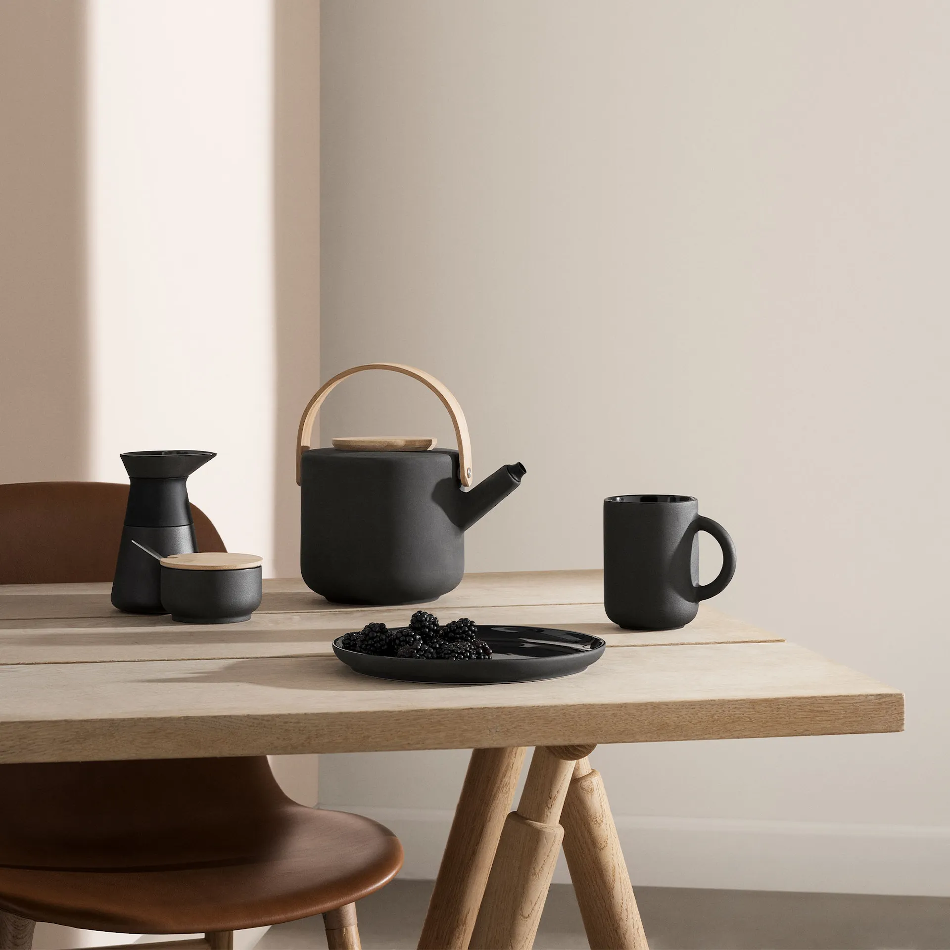 Theo Mjölkkanna 0,4 L Black - Stelton - NO GA