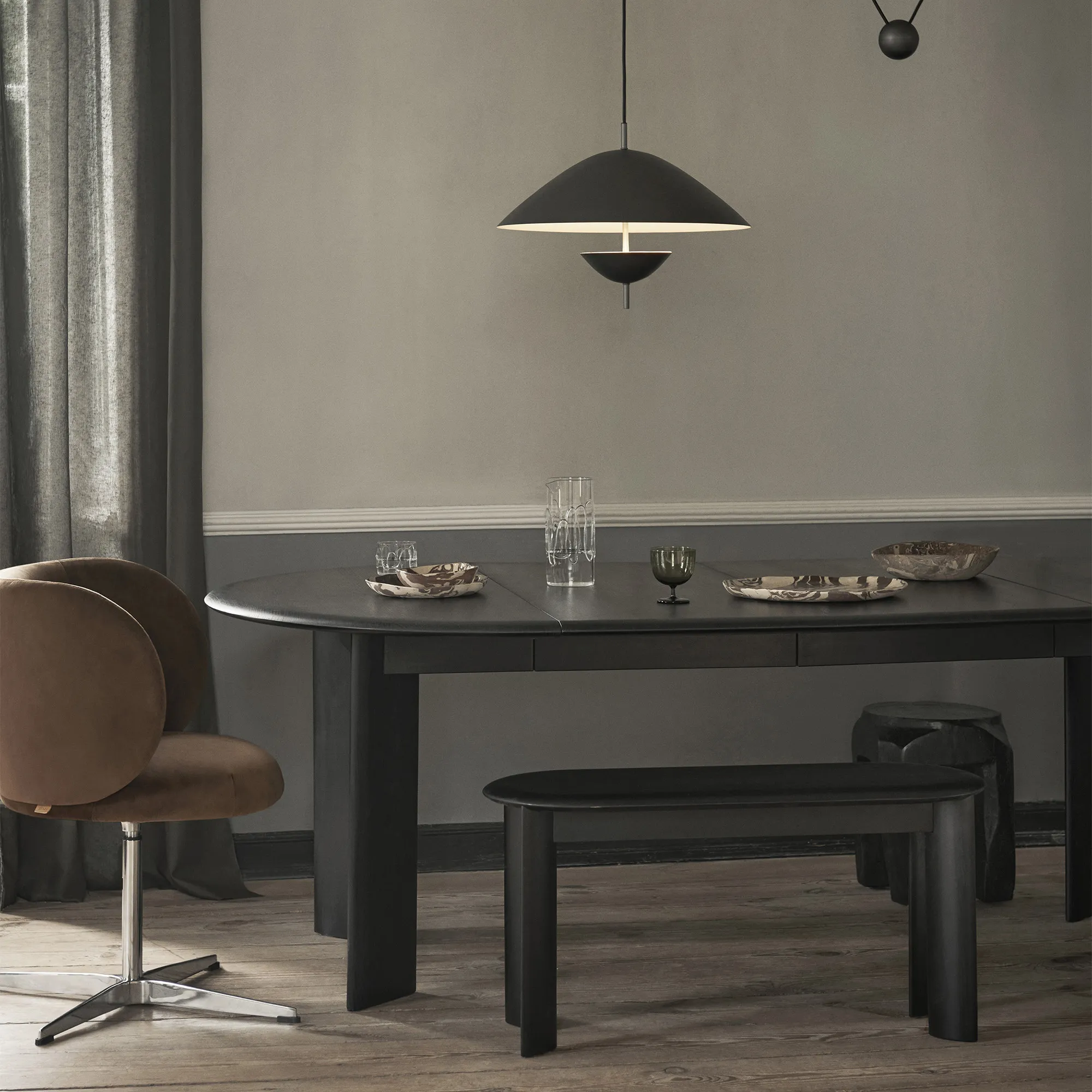 Bevel utdragbart bord - 2