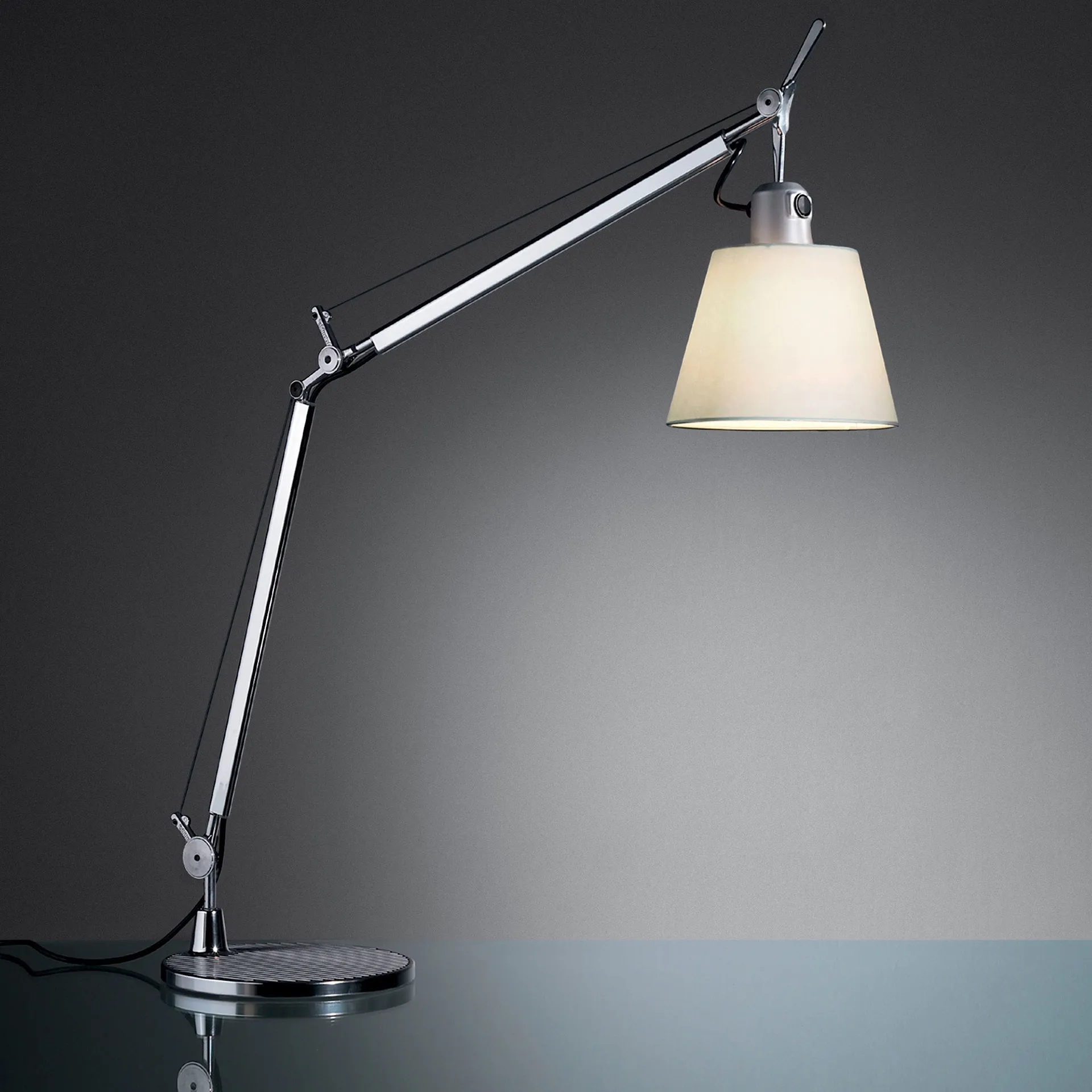 Tolomeo Basculante Skrivbordslampa - Artemide - NO GA