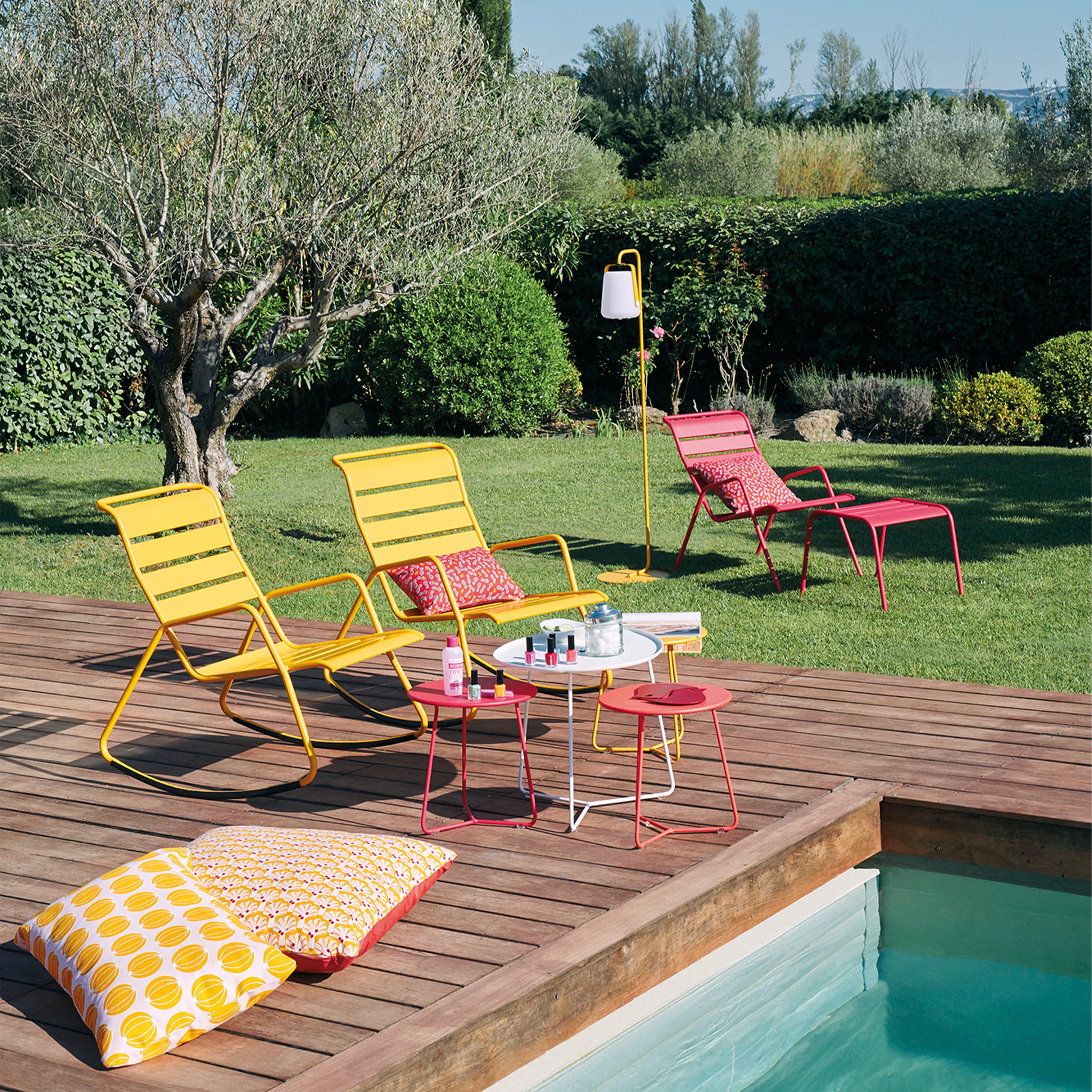 Cocotte Occasional Table - 2