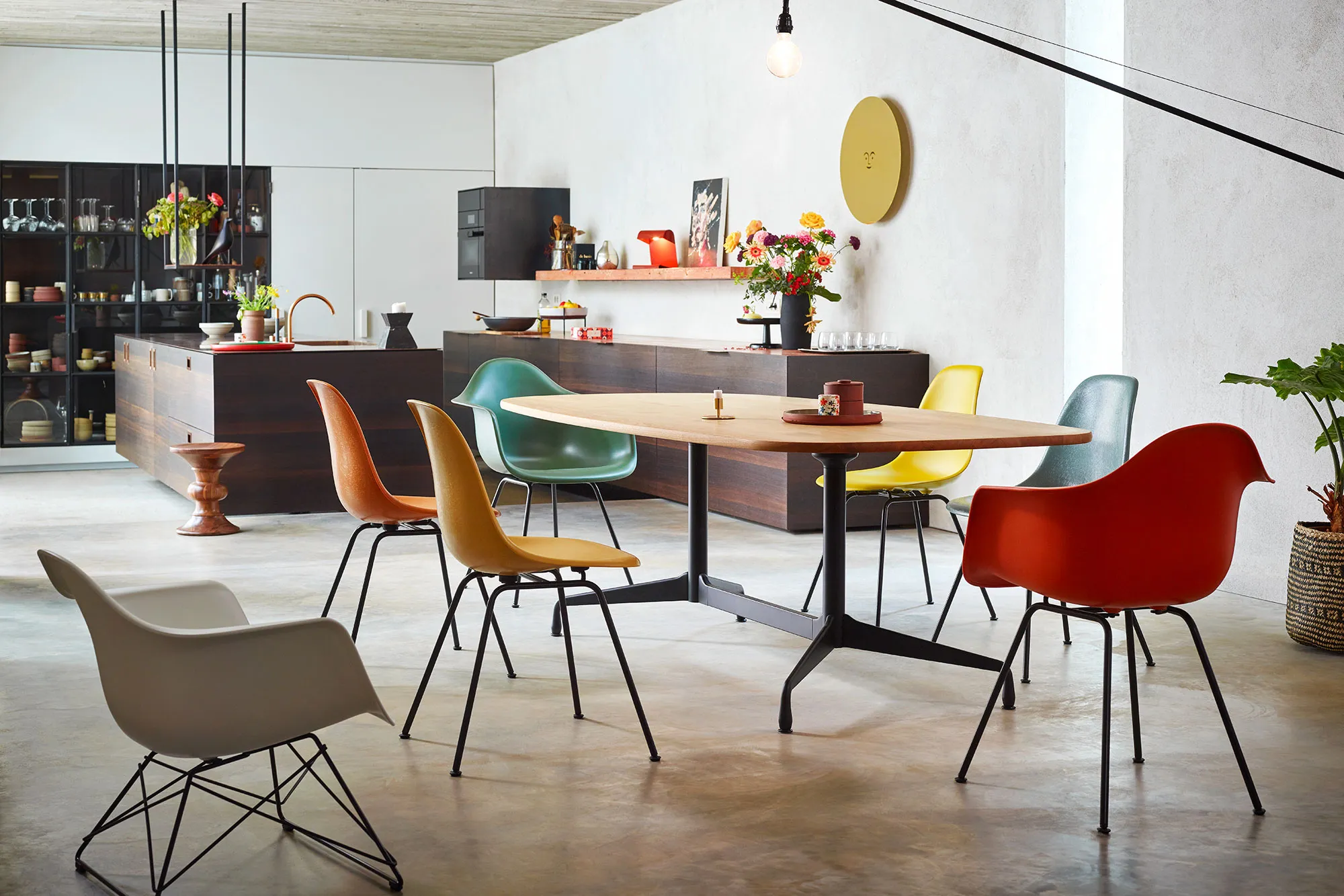 Eames Fiberglass Chair DSX stol - 4