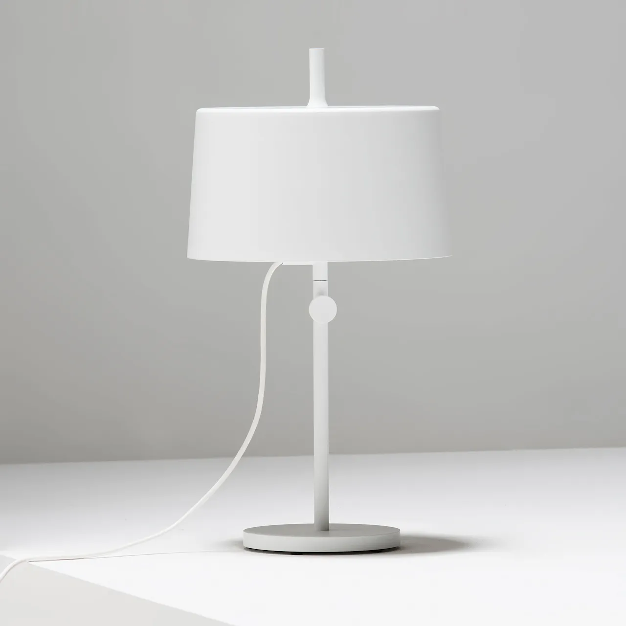 Nendo w132 - Bordslampa