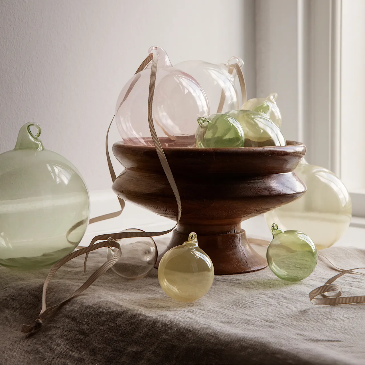 Glass Baubles M julgranskulor 4-pack