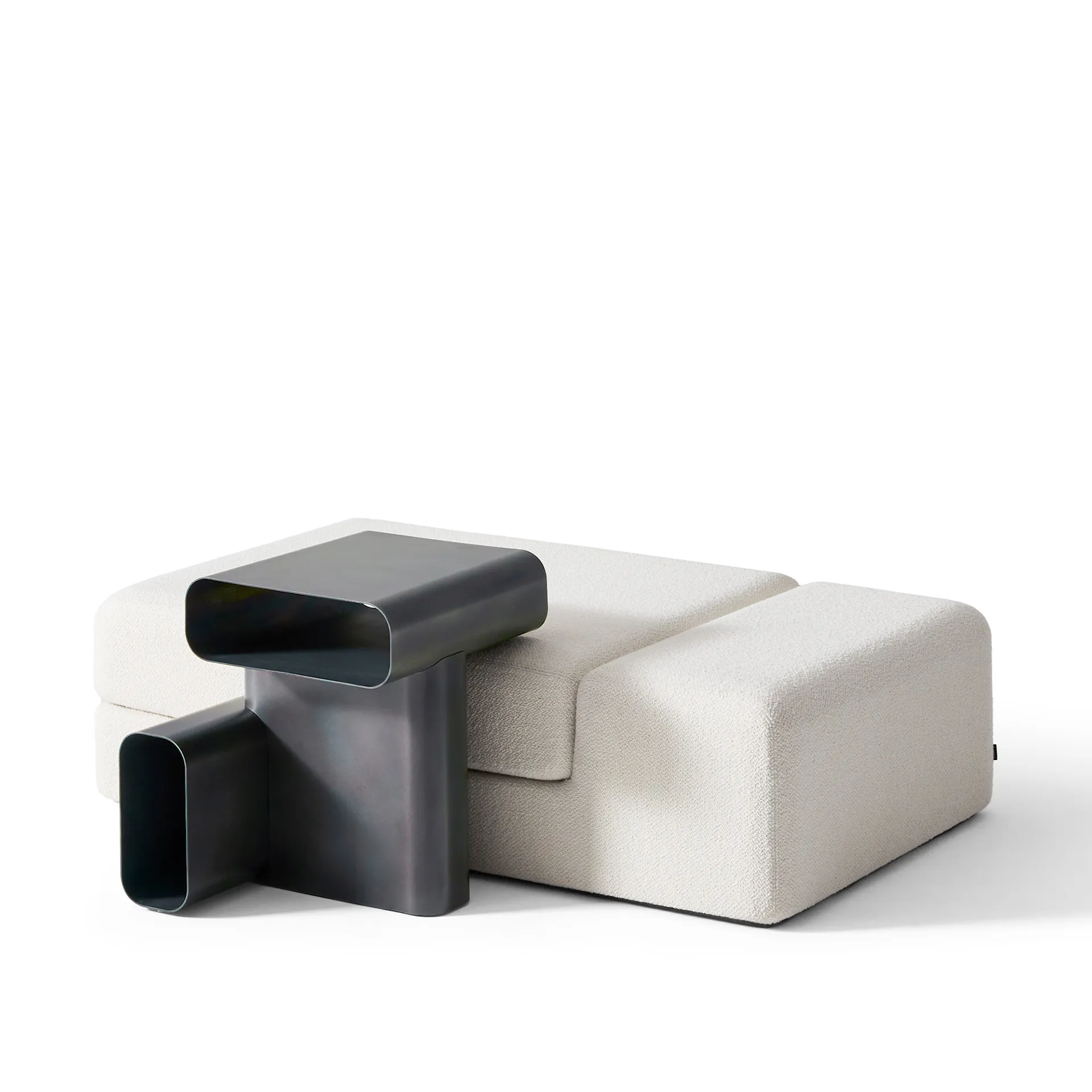 Soft Corners Side Table - Cassina - NO GA