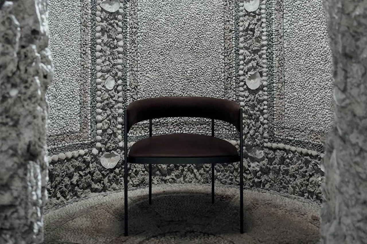 Era Easychair