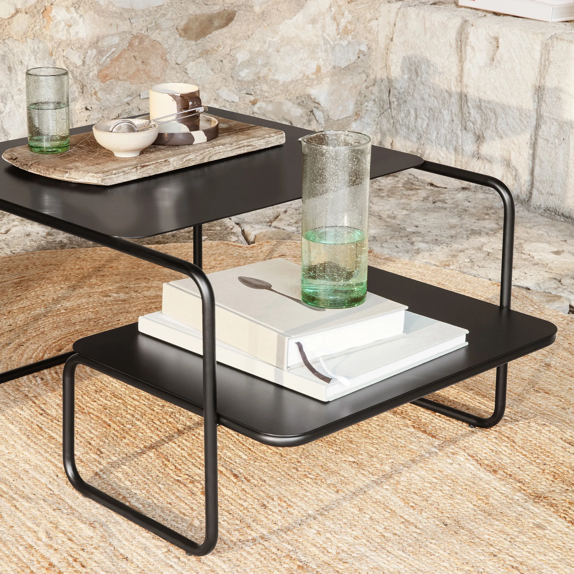 Level soffbord utomhus