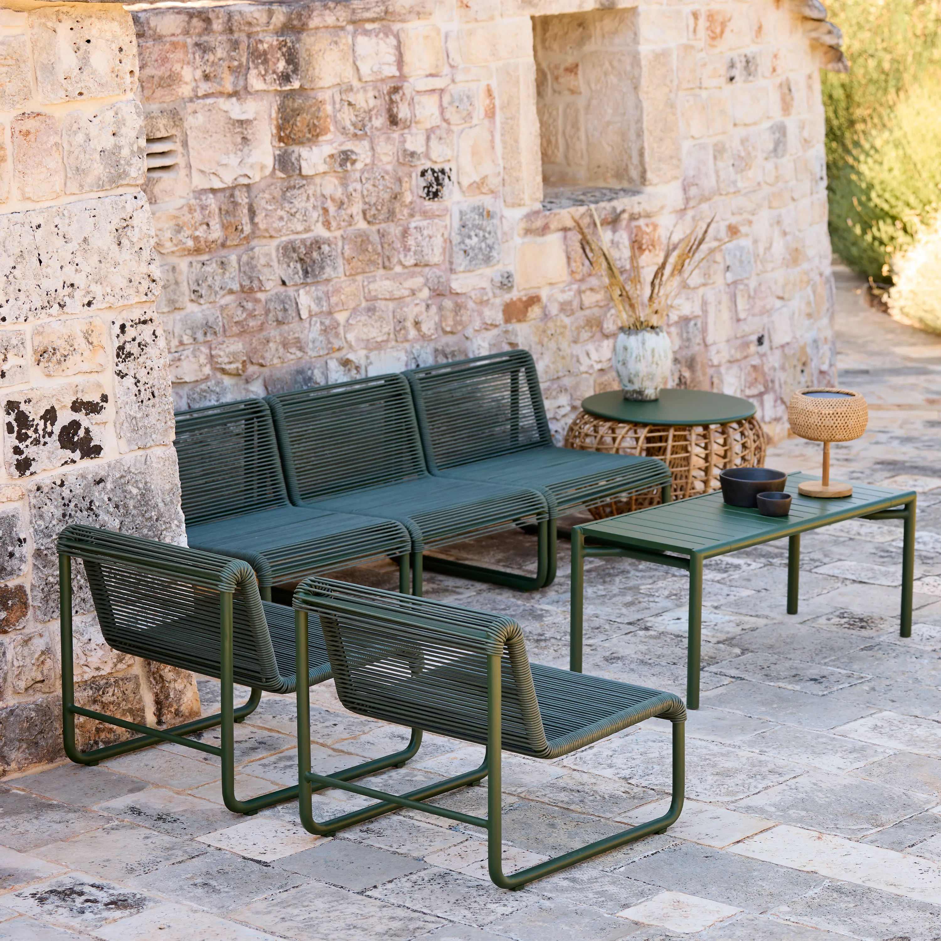 Bliss soffbord & Al Dente loungefåtöljer 2 st – Dark Green - 7