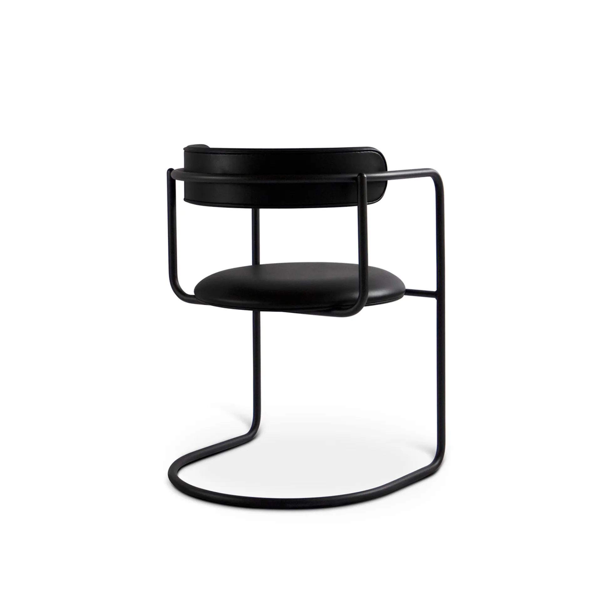 FF Cantilever Chair Rounded Black Legs - Friends & Founders - NO GA