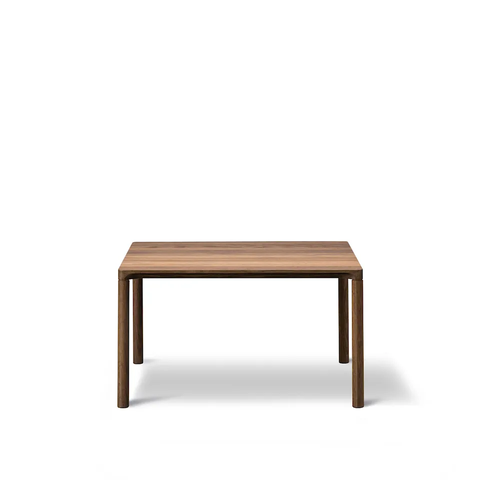 Piloti Table, 63 x 63 cm, Rökt ek