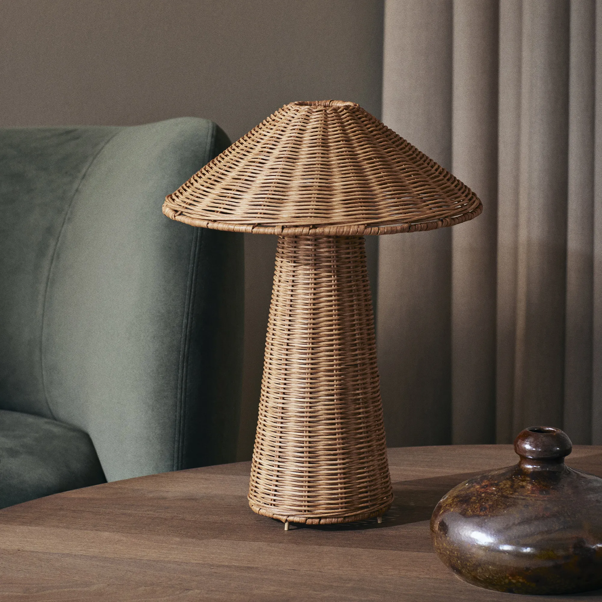 Dou bordslampa