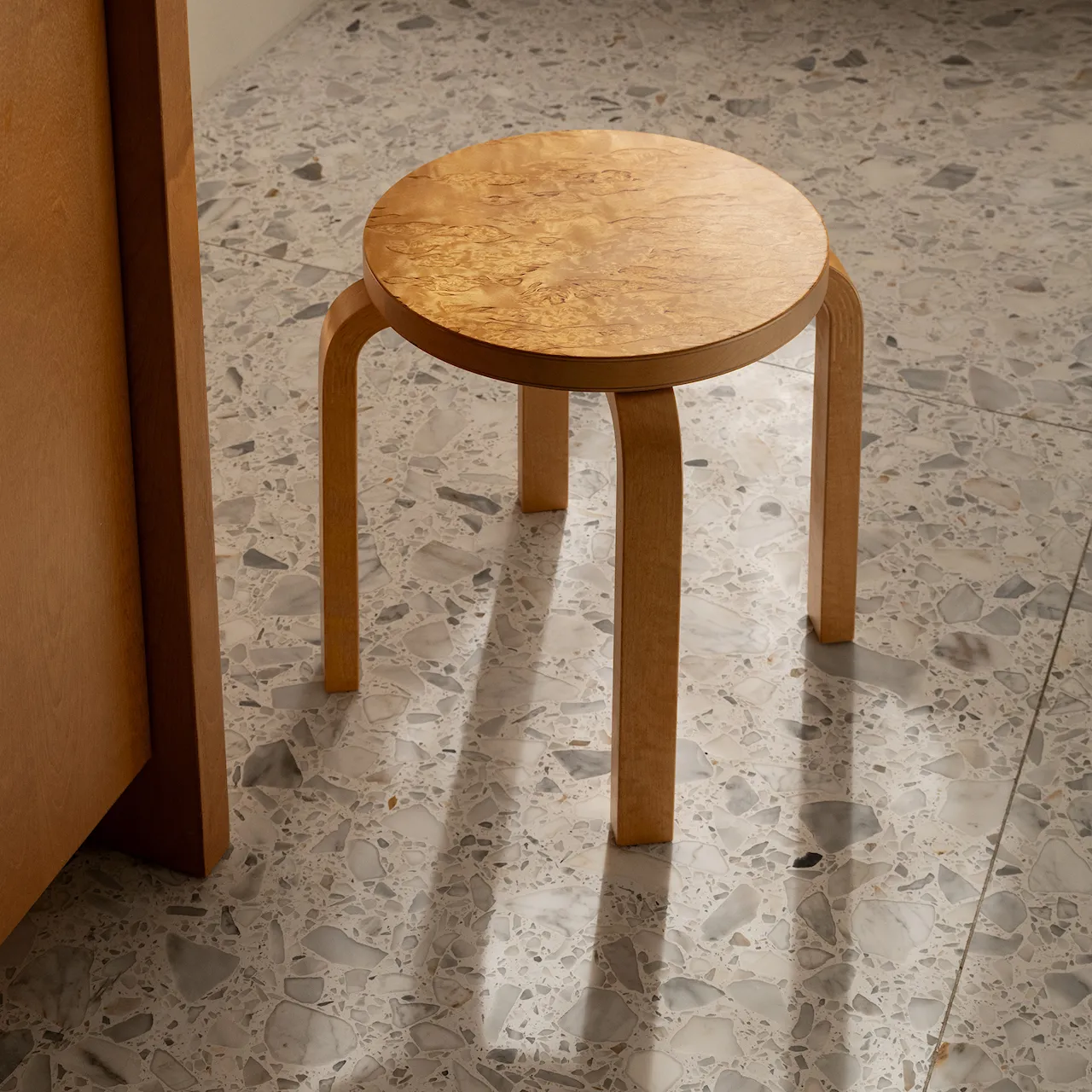 Stool NE60 Exclusive Edition Curly Birch