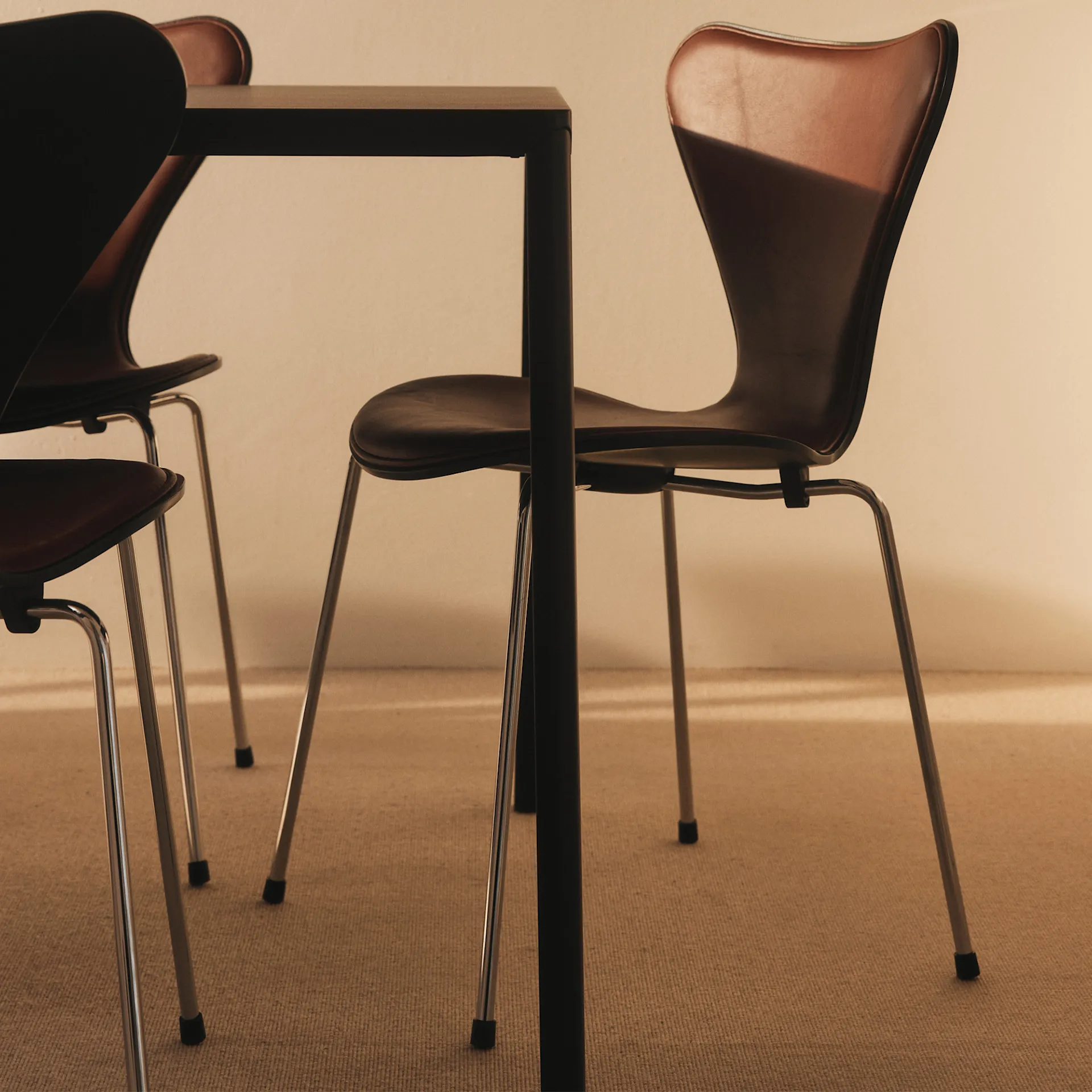 Series 7 NO GA Exclusive Edition Black - Fritz Hansen - Arne Jacobsen - NO GA