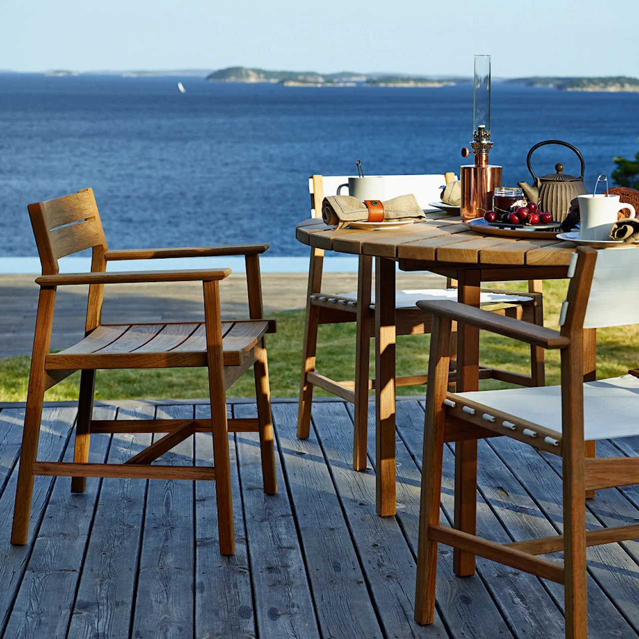 Djurö Dining Table 100x85 cm