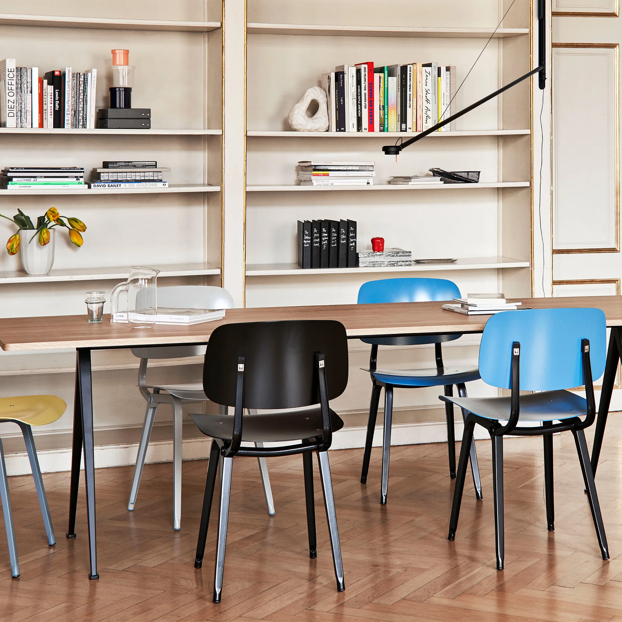Pyramid 02 table 85x190 cm black powder coated steel - 13