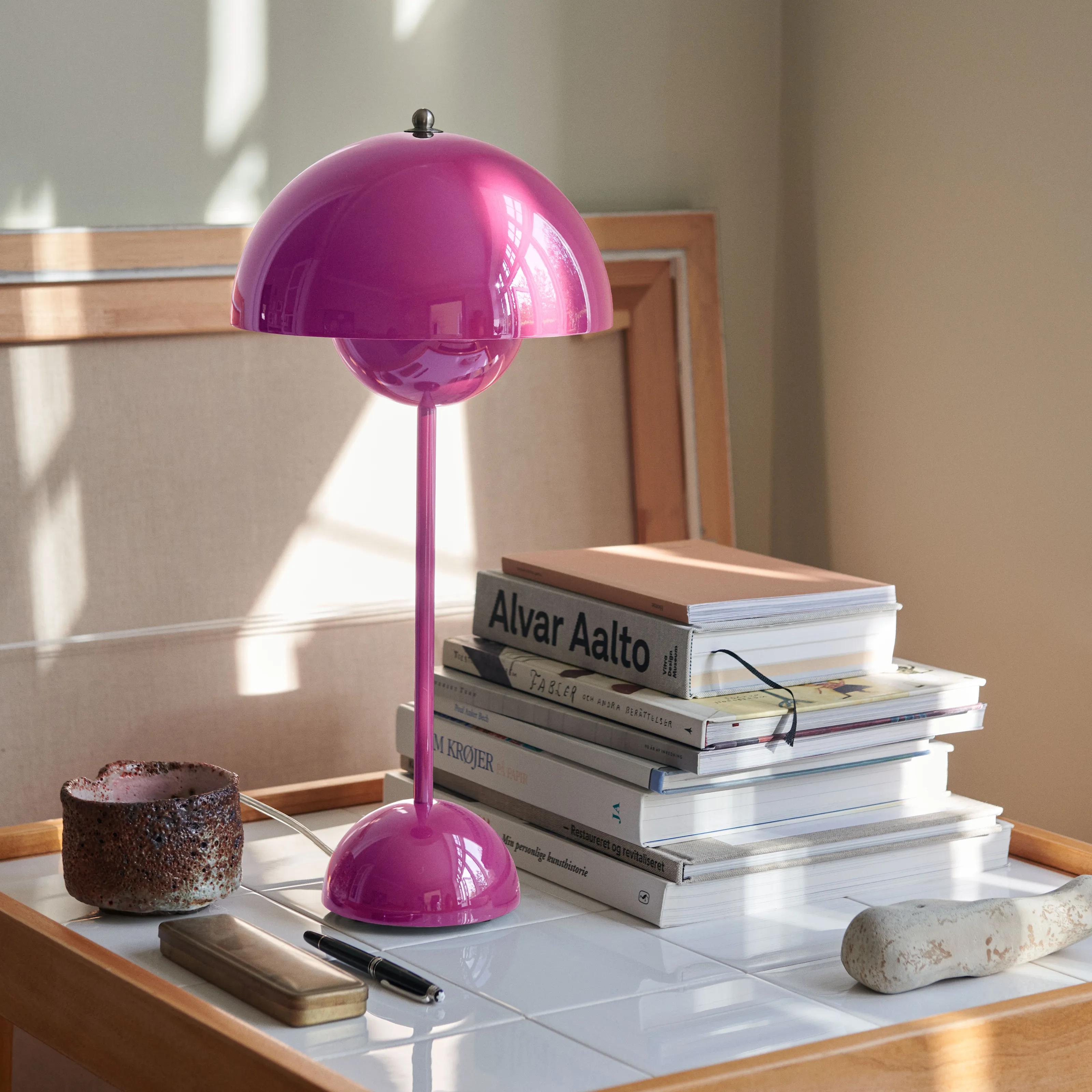 Flowerpot VP3 Table Lamp - 2