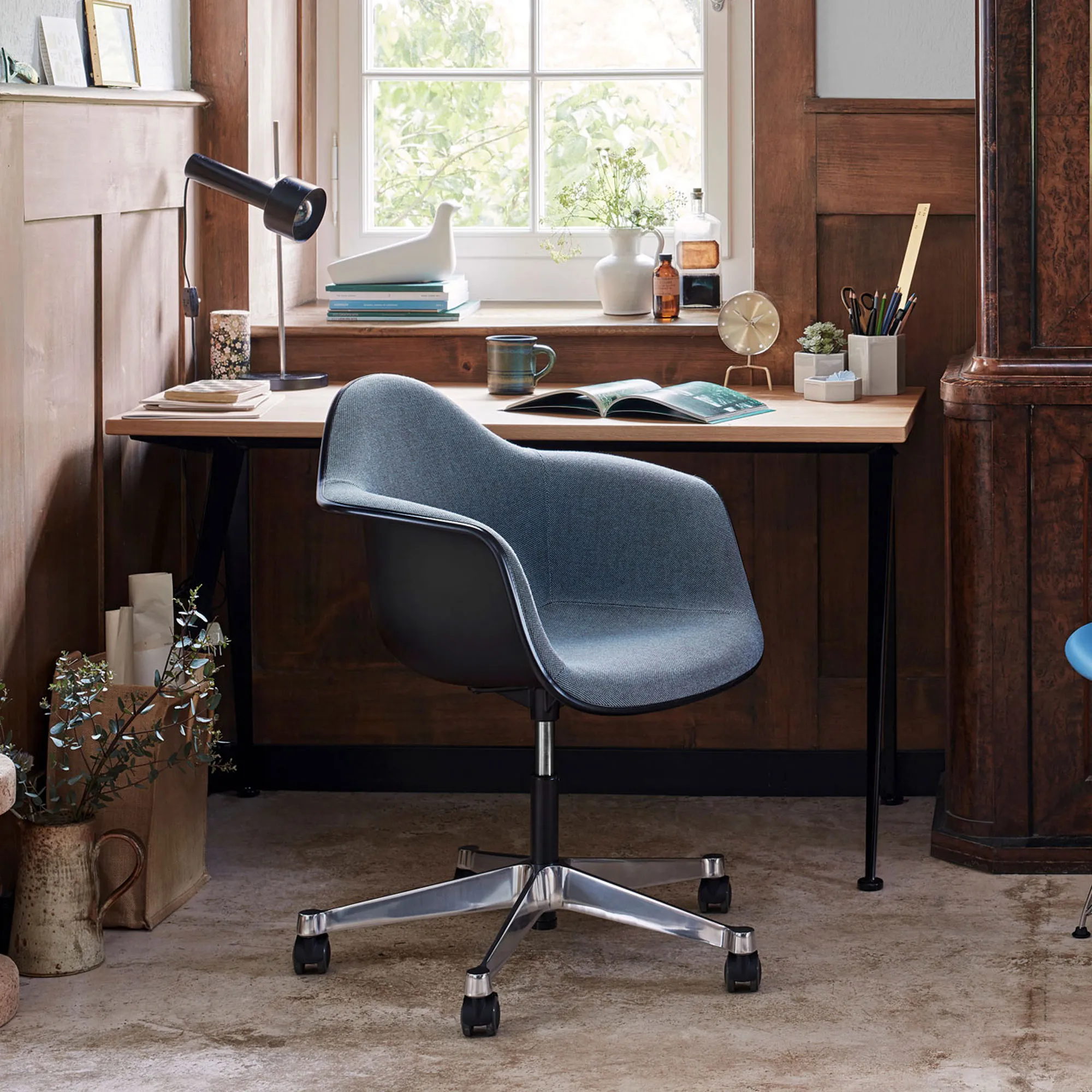 Eames RE Plastic Armchair PACC kontorsstol - 2
