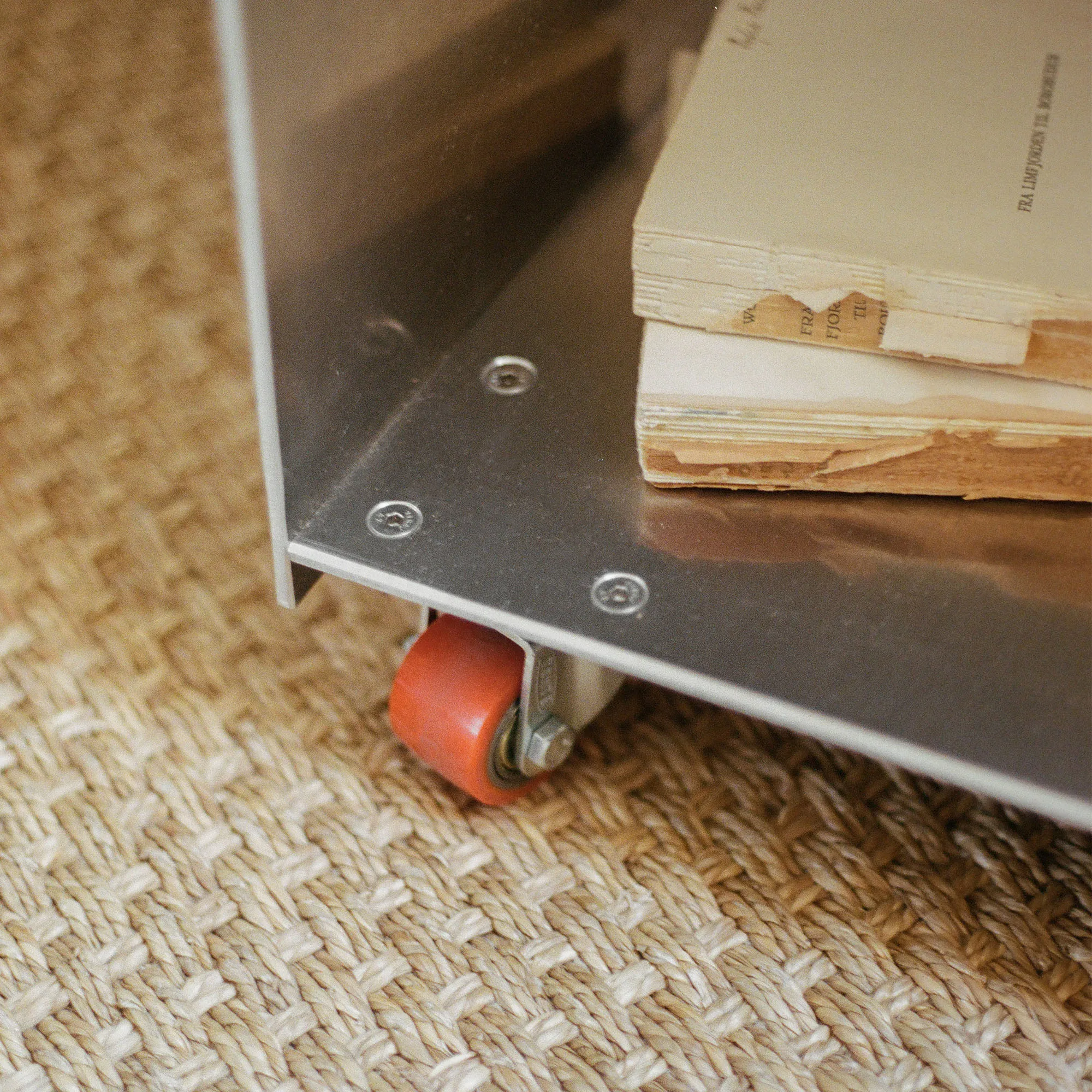 Rivet Cart sidobord - 13